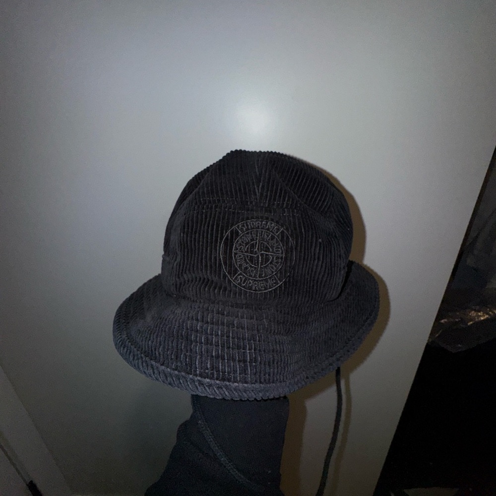 Corduroy supreme x stone island bucket hat